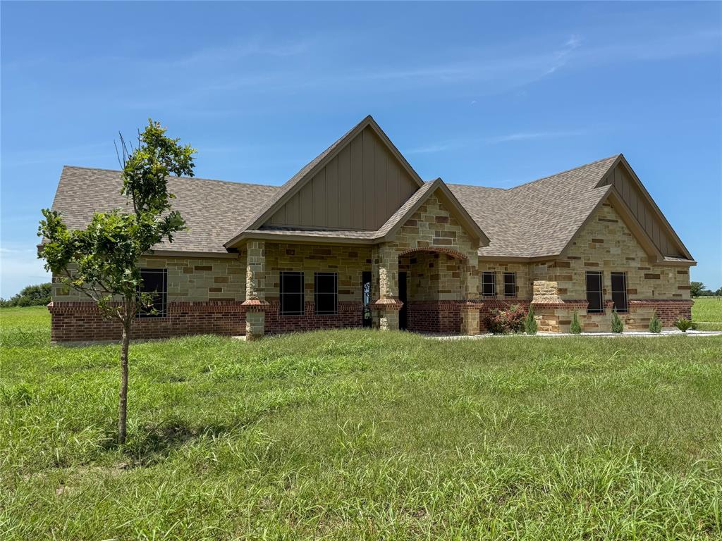 163 Private Road 107