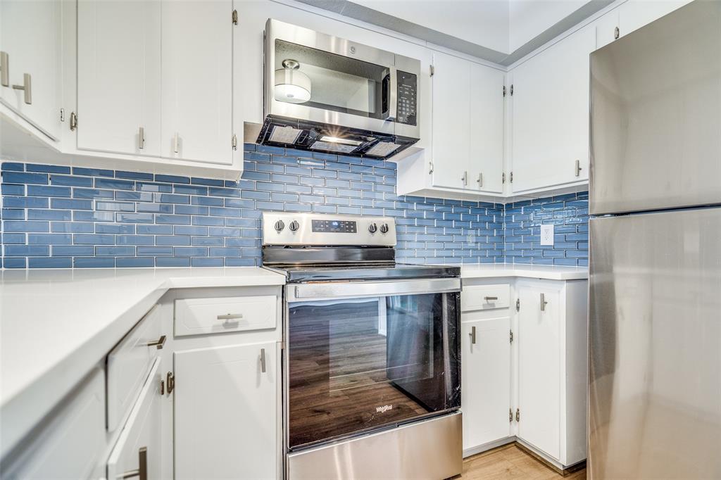 Sandhurst Manor Condo - Residential