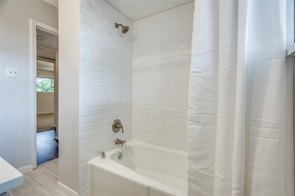 Sandhurst Manor Condo - Residential