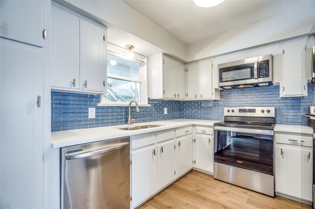 Sandhurst Manor Condo - Residential