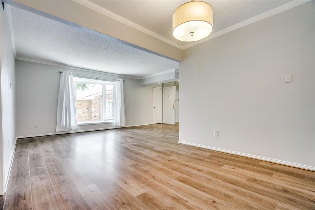 Sandhurst Manor Condo - Residential