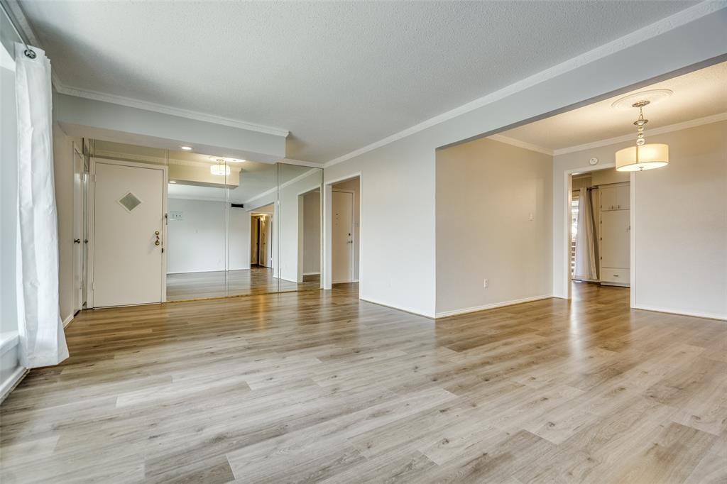 Sandhurst Manor Condo - Residential