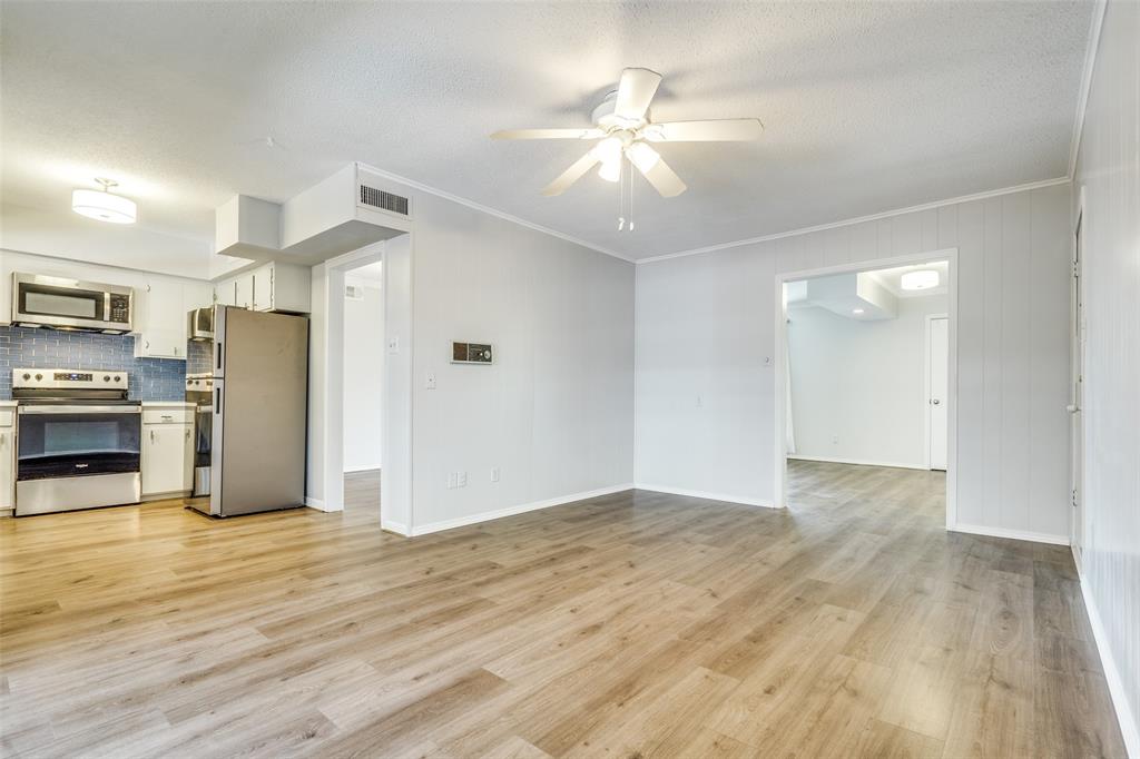 Sandhurst Manor Condo - Residential