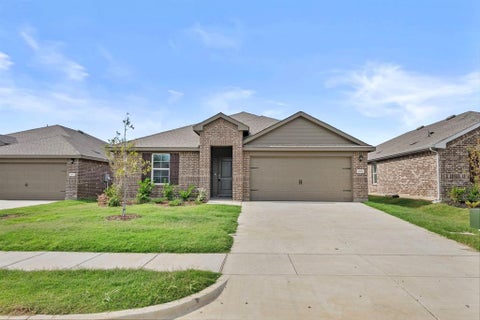 Photo of 4004 Thistle Hill, Denton, TX 76210 (MLS # 21422247)