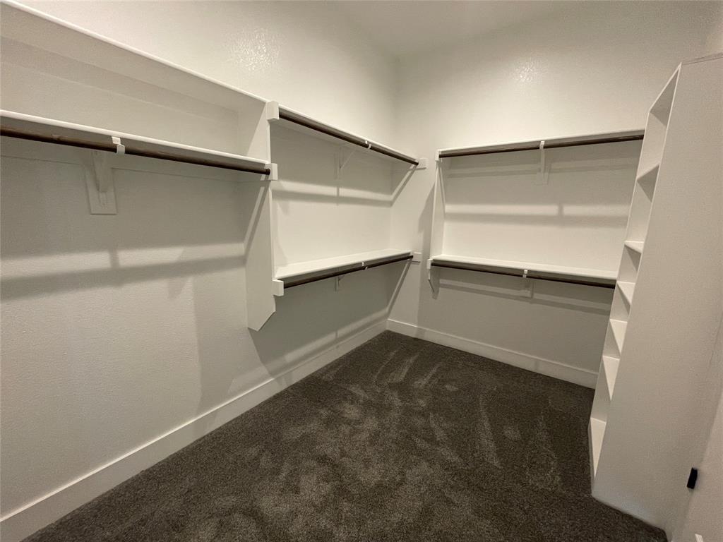 002215112 - Residential