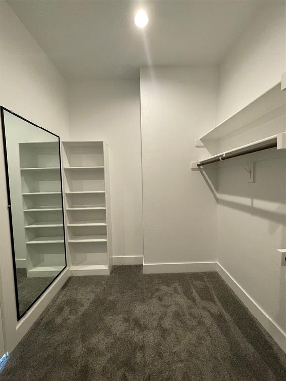 002215112 - Residential