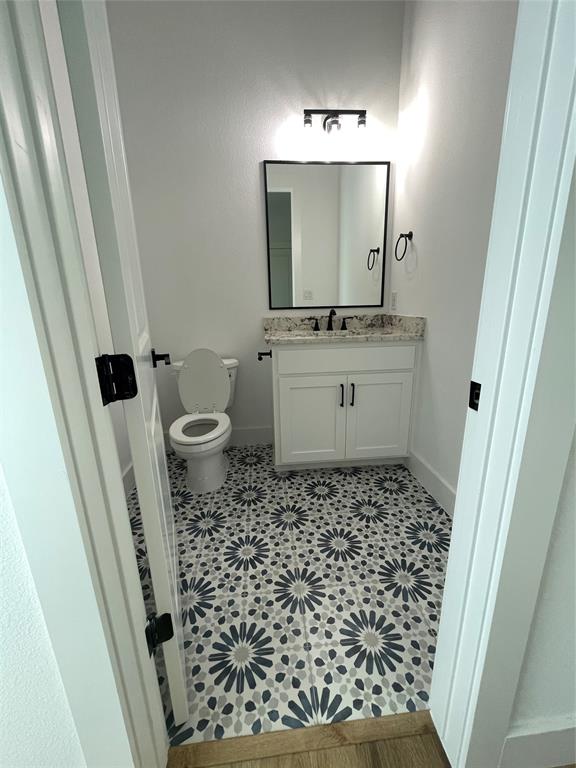 002215112 - Residential