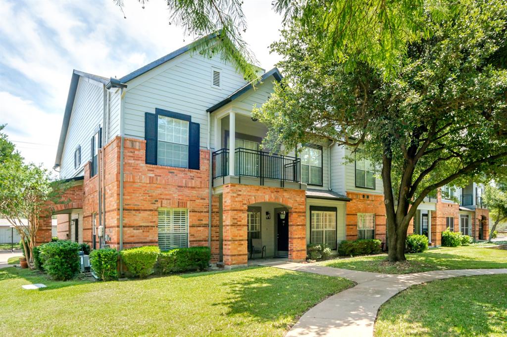 2524 Preston Road 808