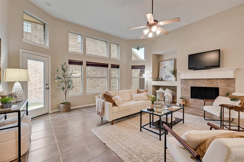 5685 Country View Lane