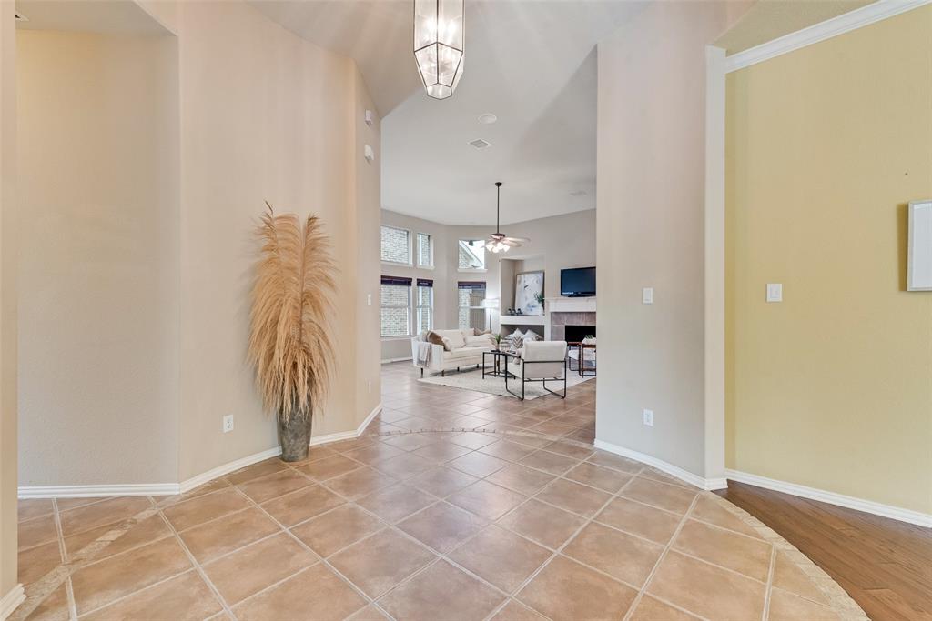 5685 Country View Lane