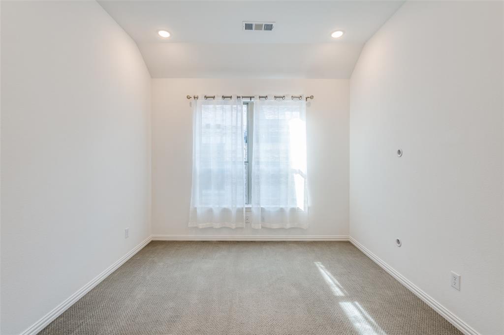 Lilyana Ph 2a-2 - Residential Lease