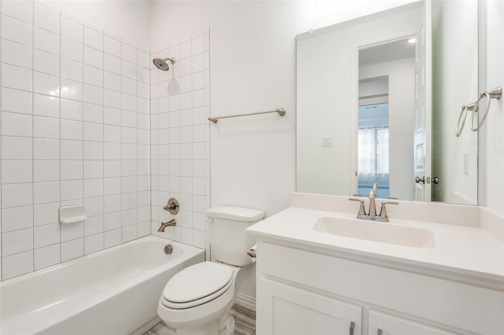 Lilyana Ph 2a-2 - Residential Lease