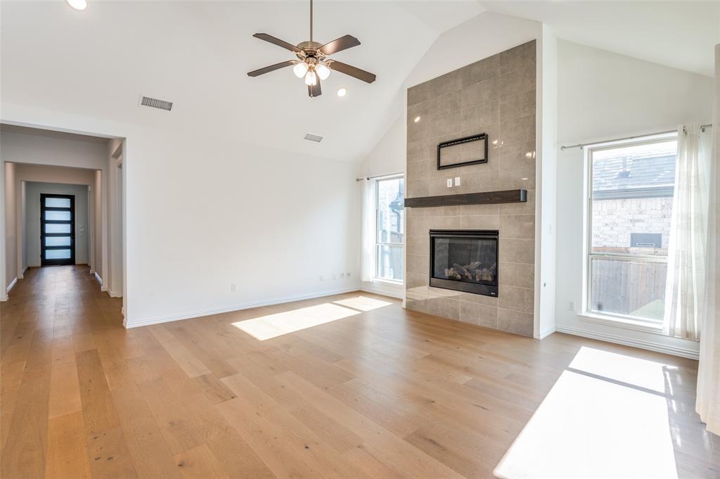 Lilyana Ph 2a-2 - Residential Lease