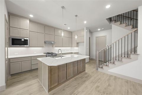 1832 Wittington Farmers Branch TX 75234