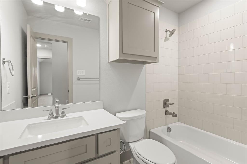 The Abbey at Mercer Crossing - Residential