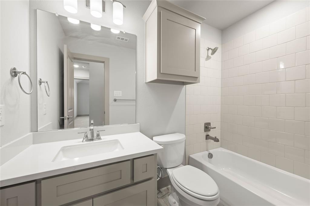 The Abbey at Mercer Crossing - Residential