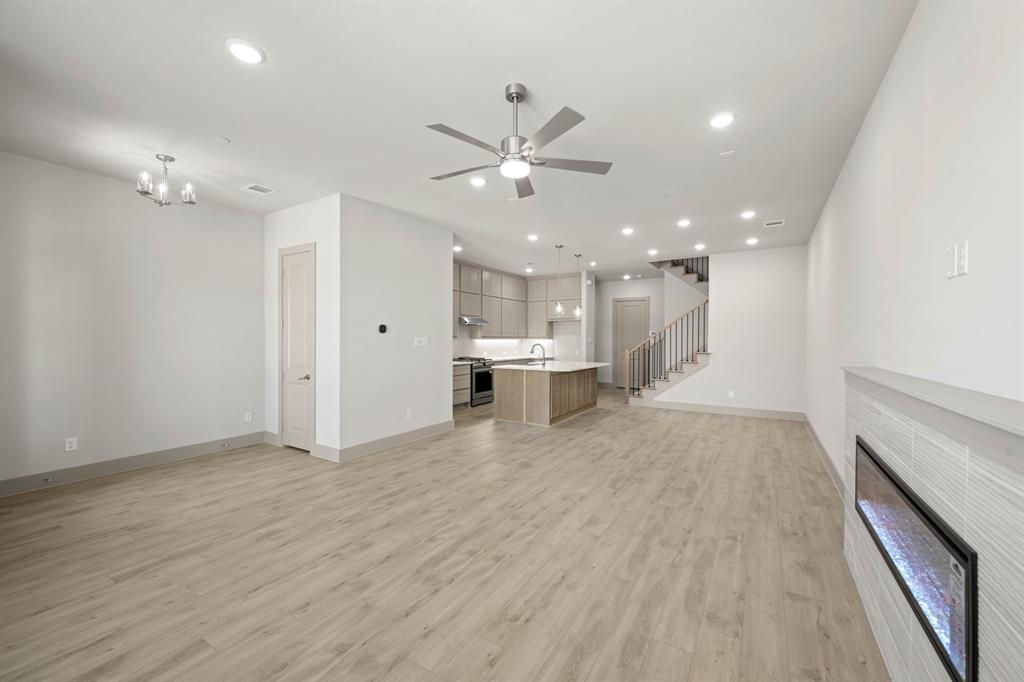 The Abbey at Mercer Crossing - Residential