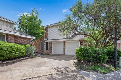 Photo of 9404 Penny Lane, Irving, TX 75063 (MLS # 21252129)