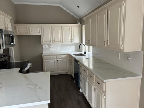 6550 Trammel Drive Dallas TX 75214