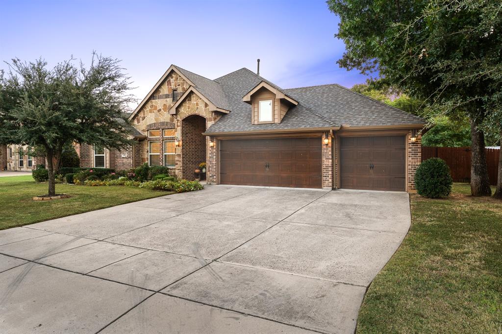 519 Pine Island Circle