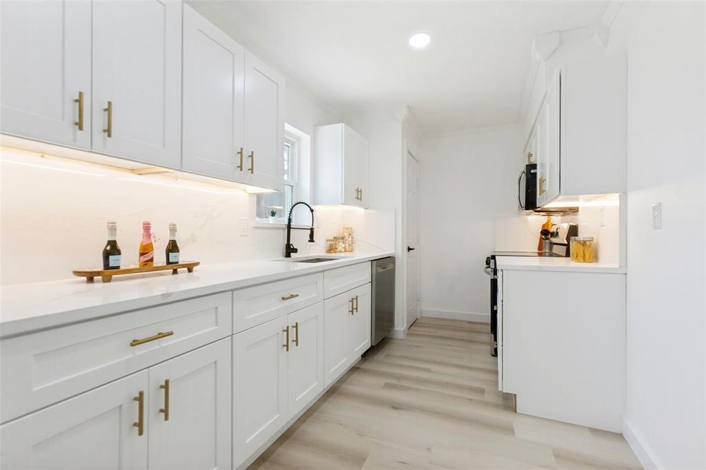 3329 Westminster Drive