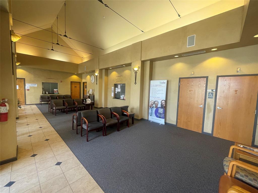 Gleckler Plaza - Commercial Lease