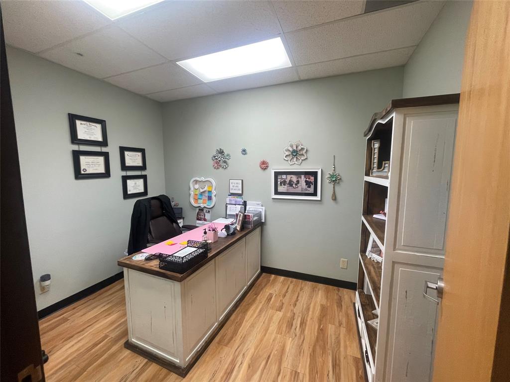 Gleckler Plaza - Commercial Lease