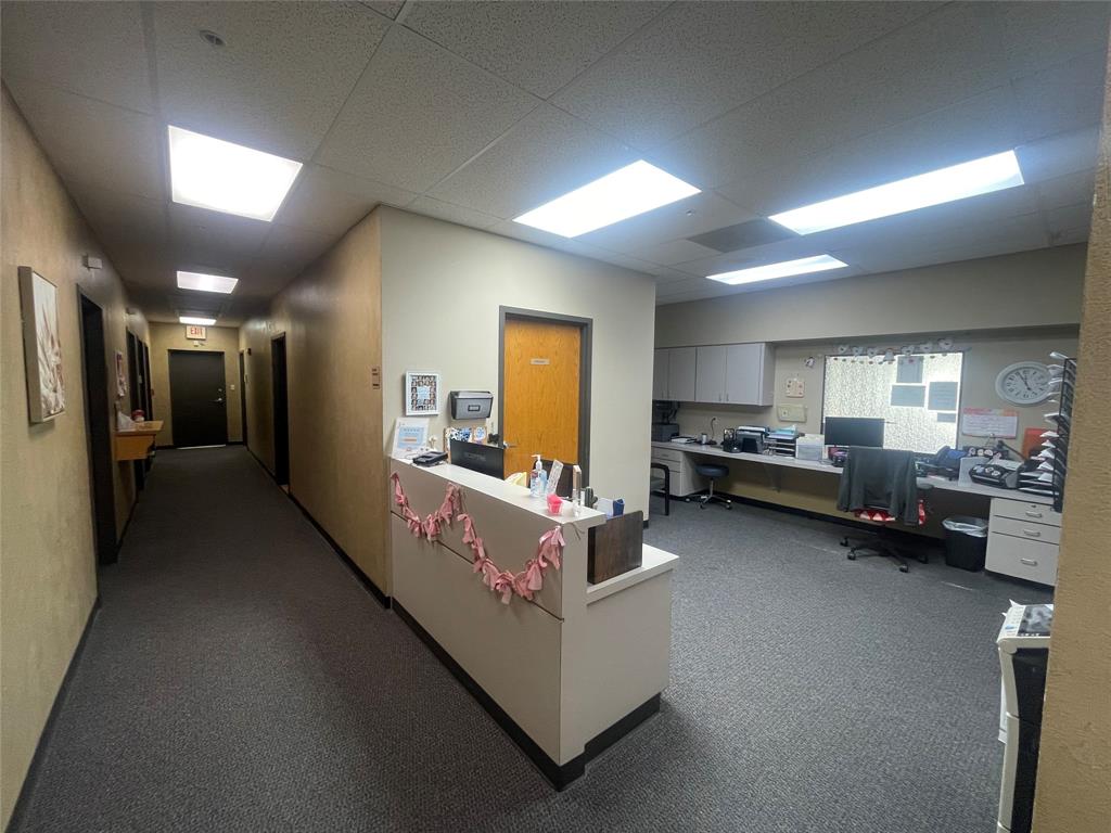 Gleckler Plaza - Commercial Lease