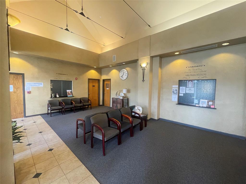 Gleckler Plaza - Commercial Lease