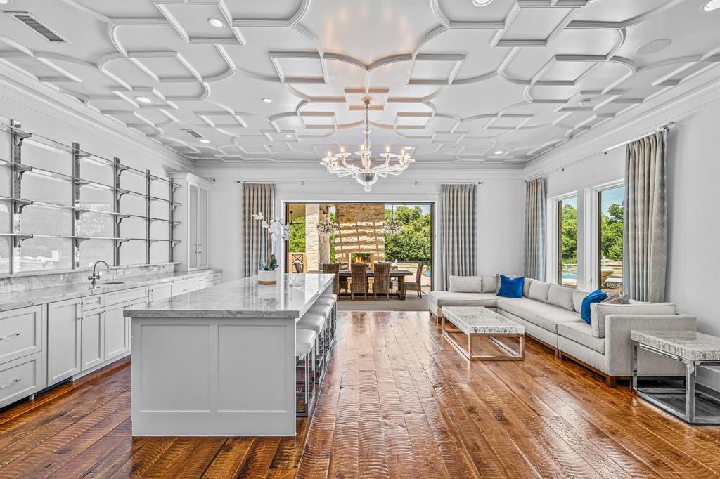 Terra Bella - Residential