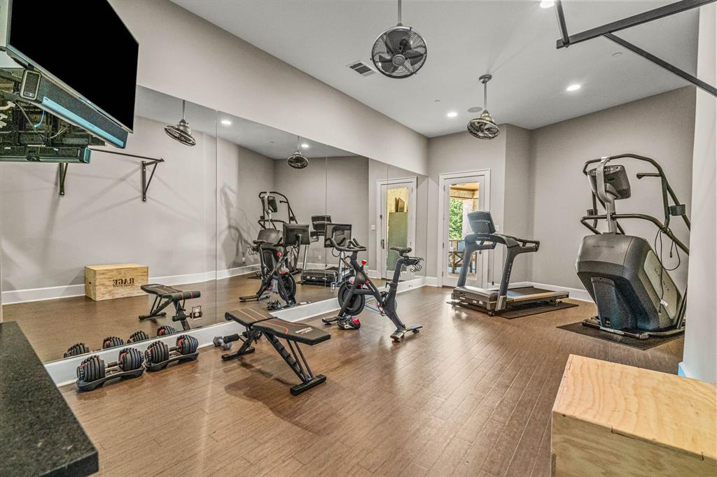 Terra Bella - Residential