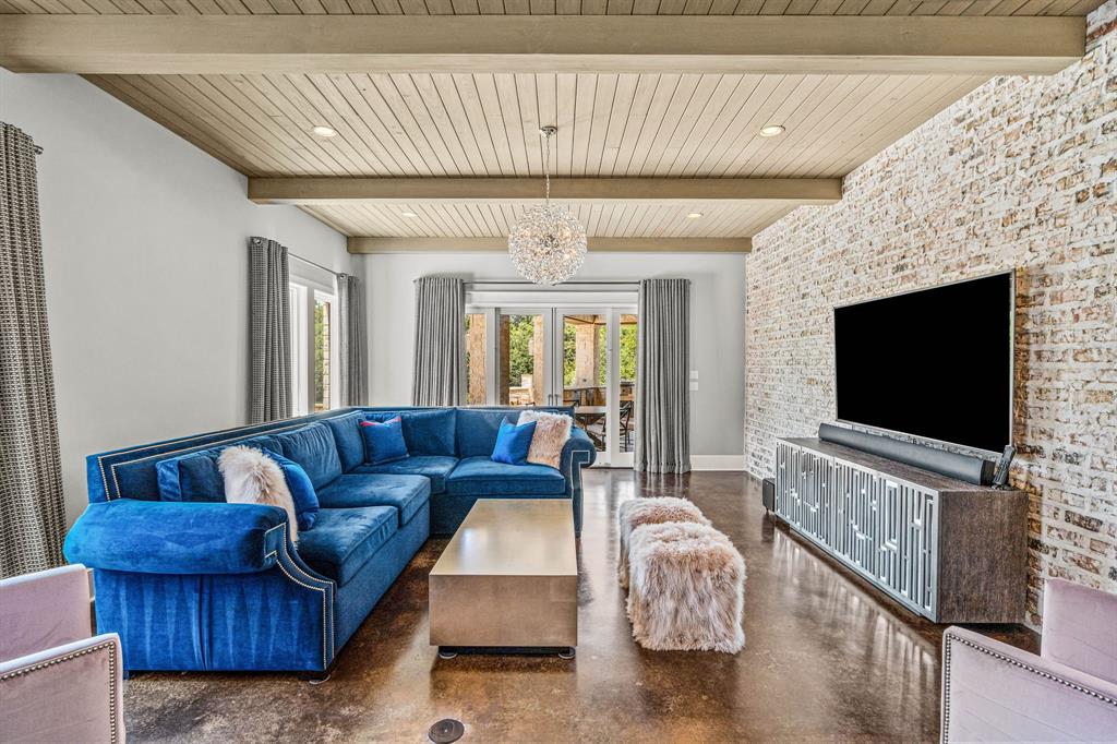 Terra Bella - Residential