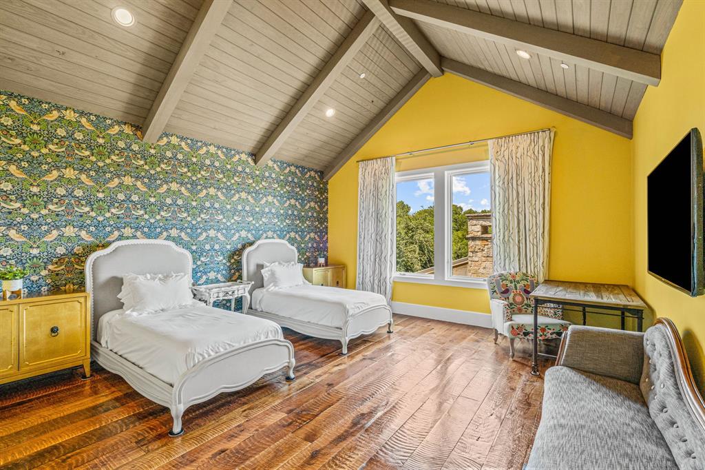 Terra Bella - Residential