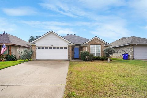 926 Meadow Circle S Keller TX 76248