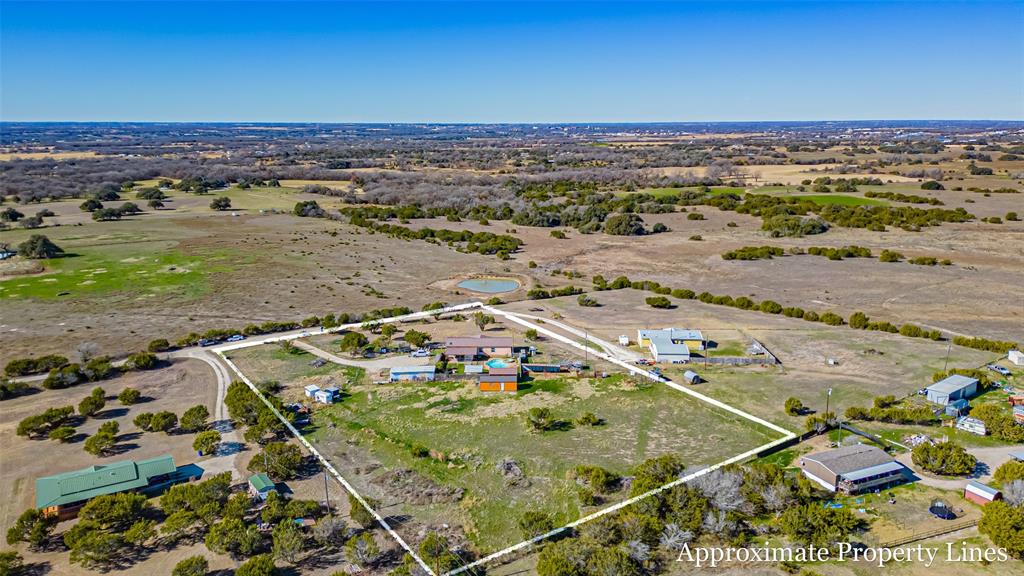 520 Private Road 1615