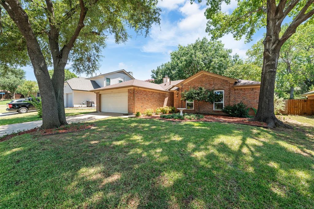 703 Creekside Drive