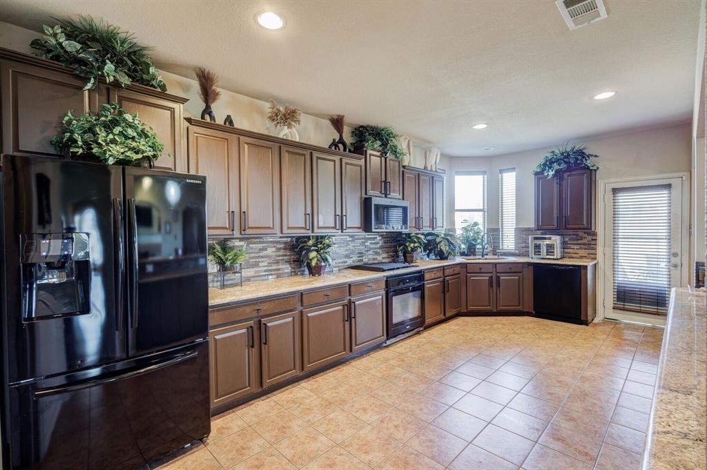 Wooded Creek Estates - Residential