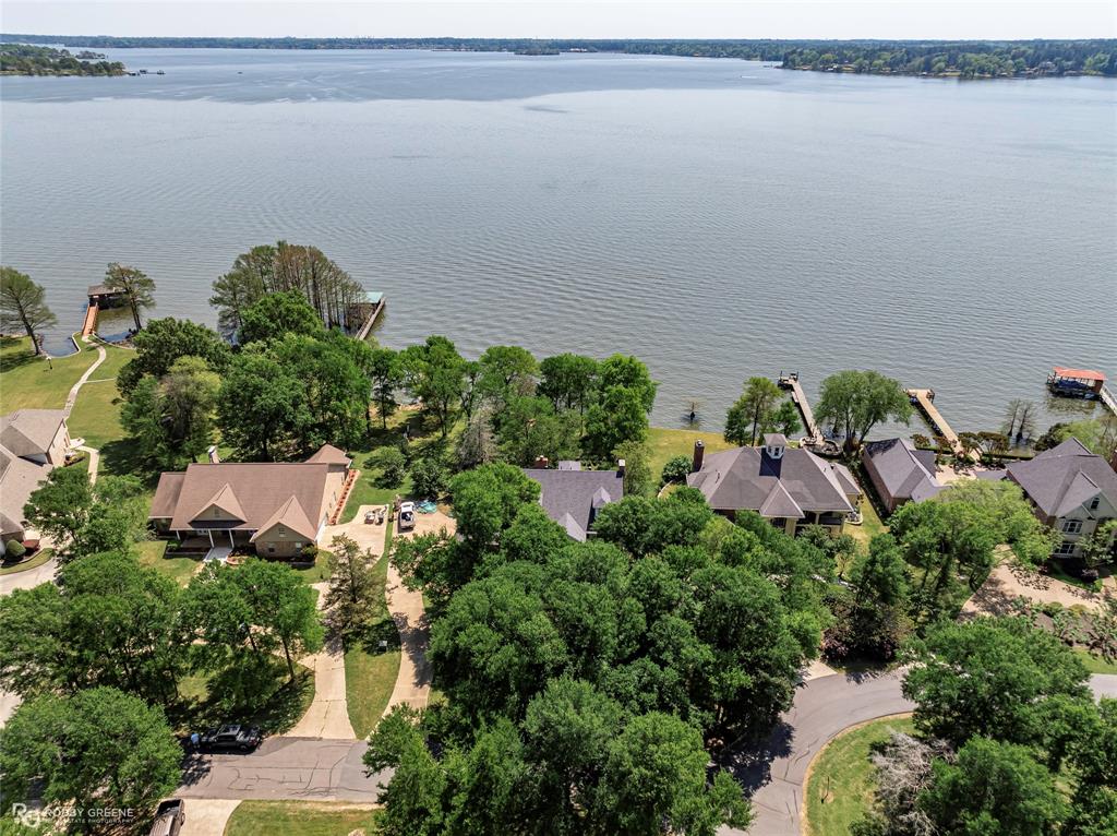 Squirrel Point - Residential