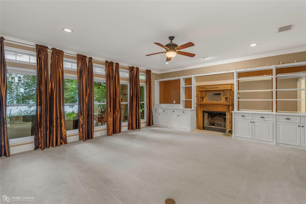 Squirrel Point - Residential
