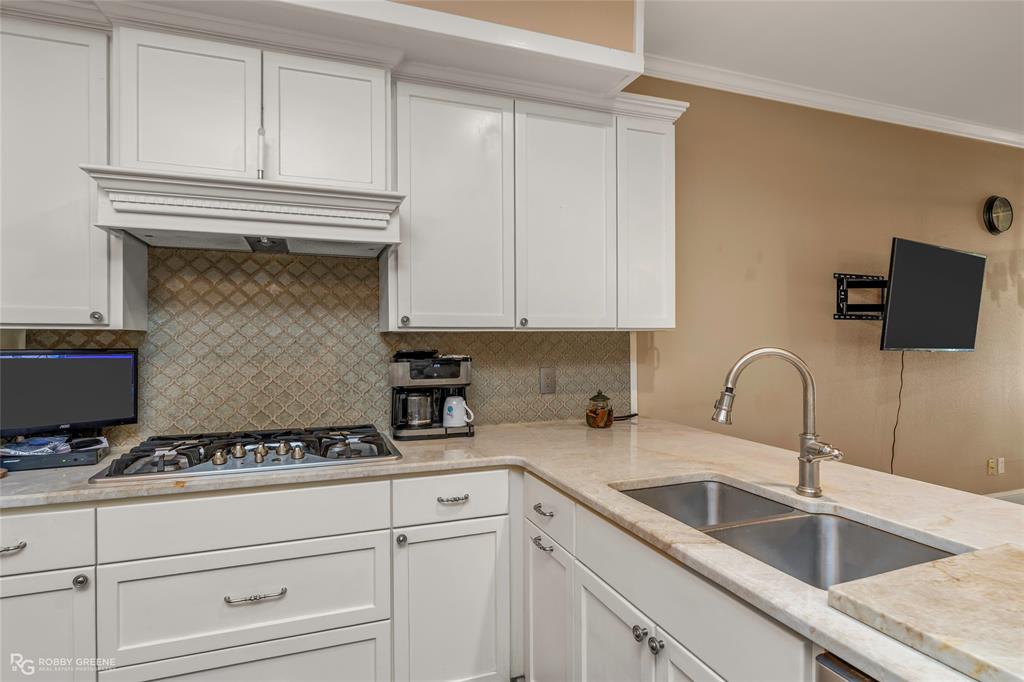 Squirrel Point - Residential