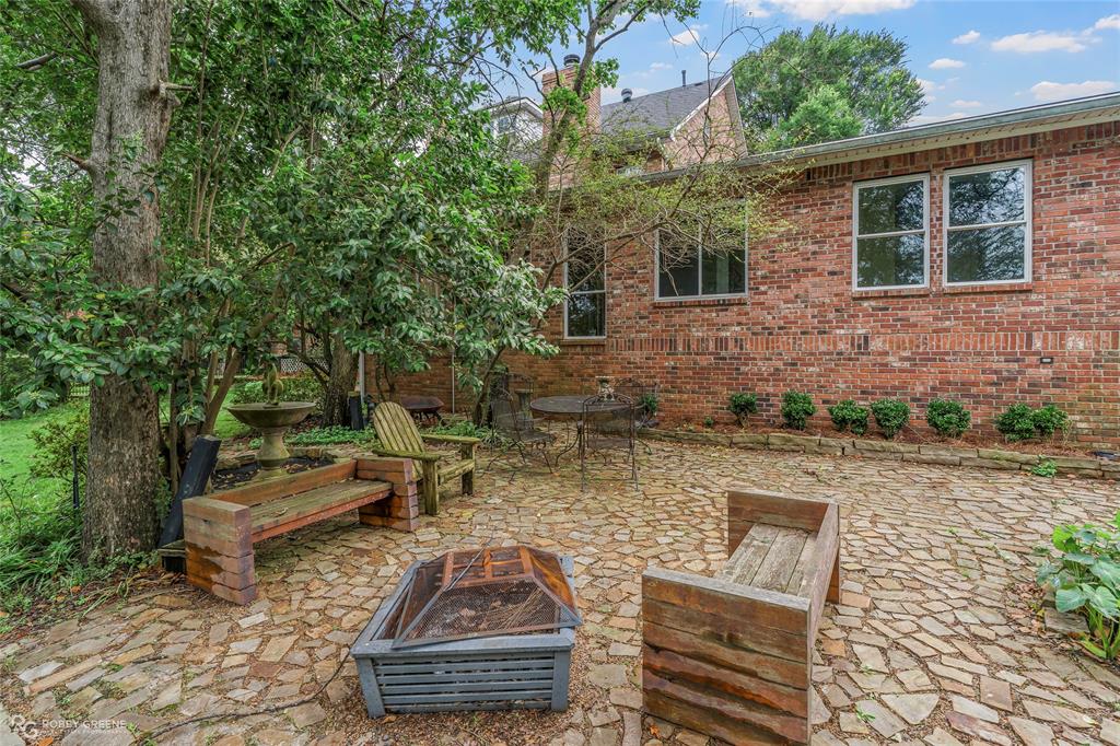Squirrel Point - Residential