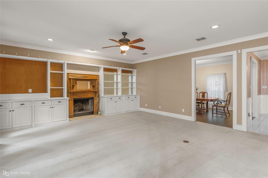 Squirrel Point - Residential