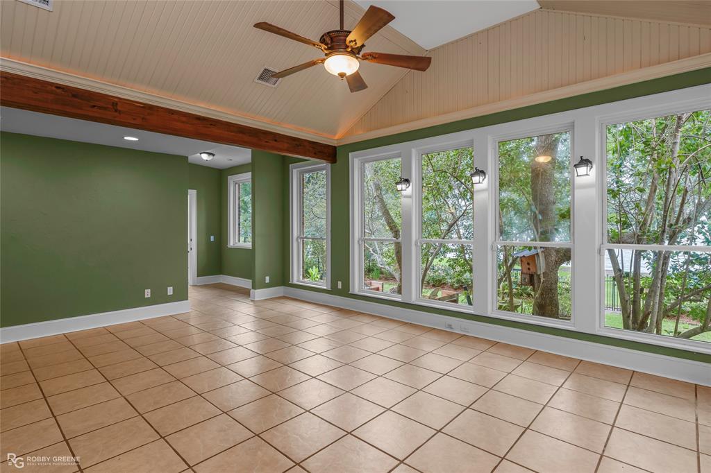 Squirrel Point - Residential