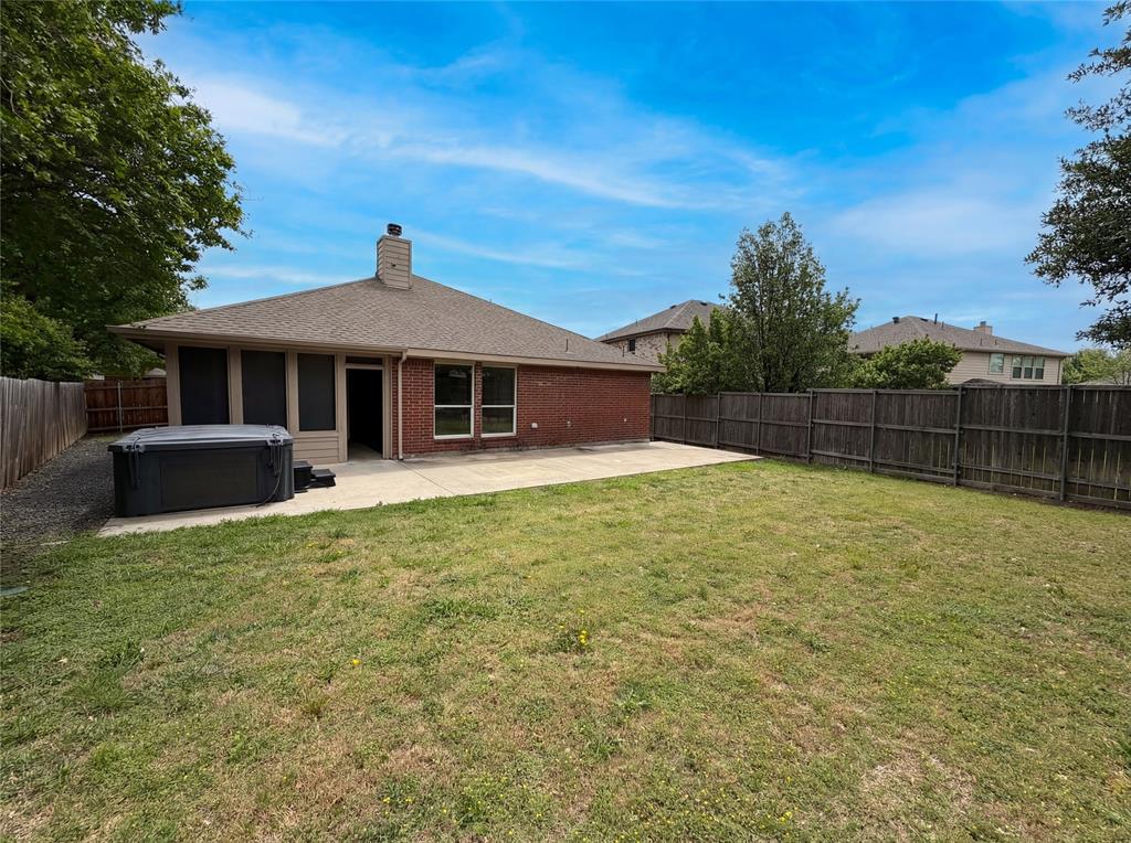 2124 Highland River Drive