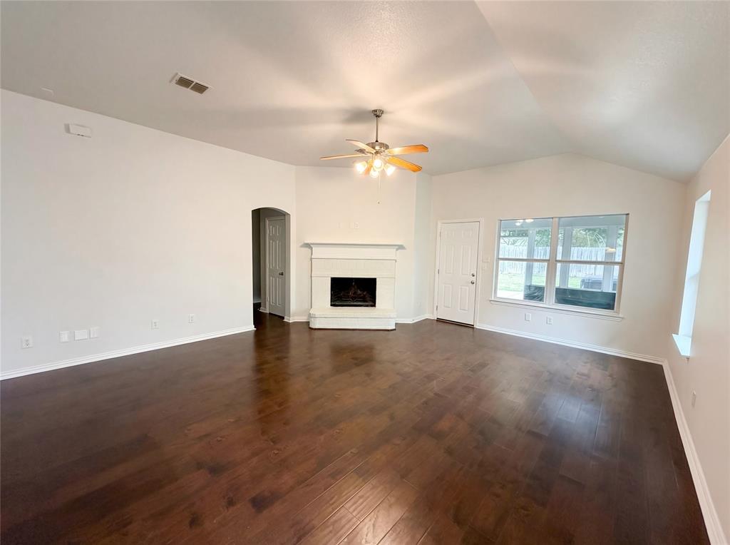 2124 Highland River Drive