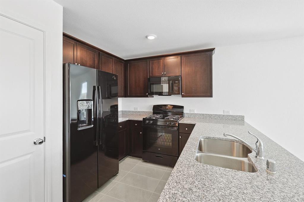 Northpointe 3 - Residential Lease