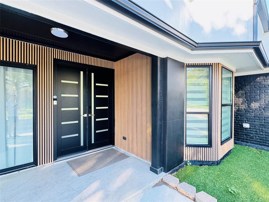 3401 Greenview Drive