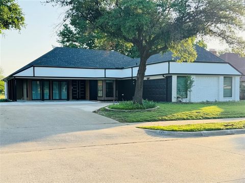 3401 Greenview Drive Garland TX 75044
