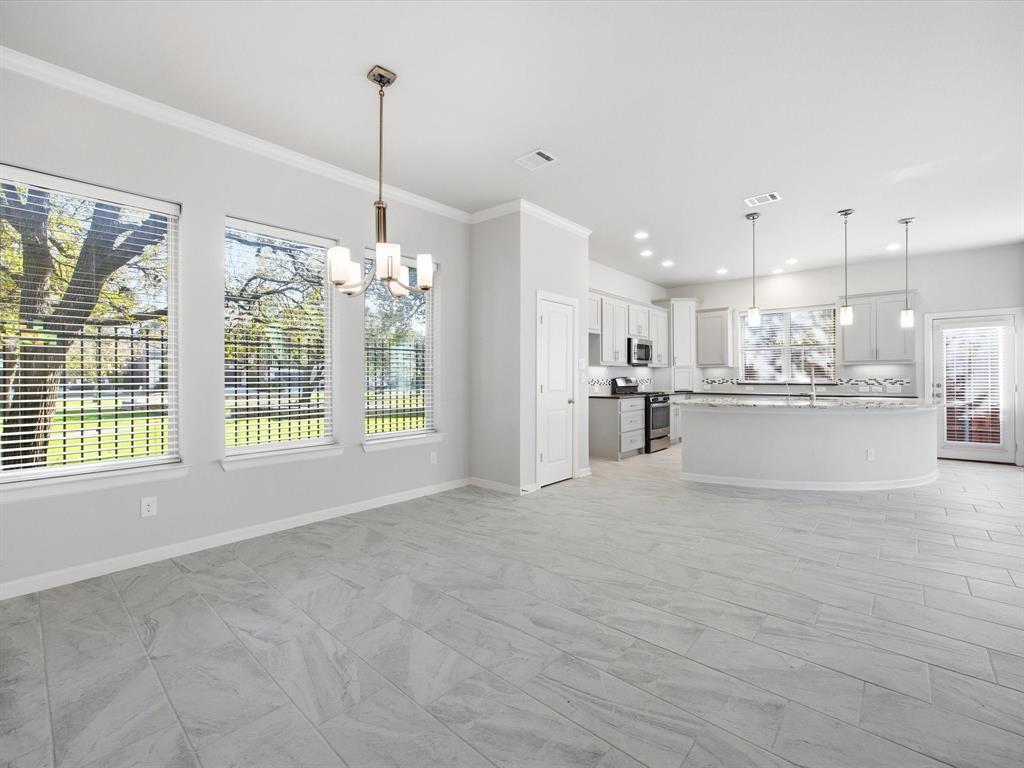 Savoy Lndg - Residential