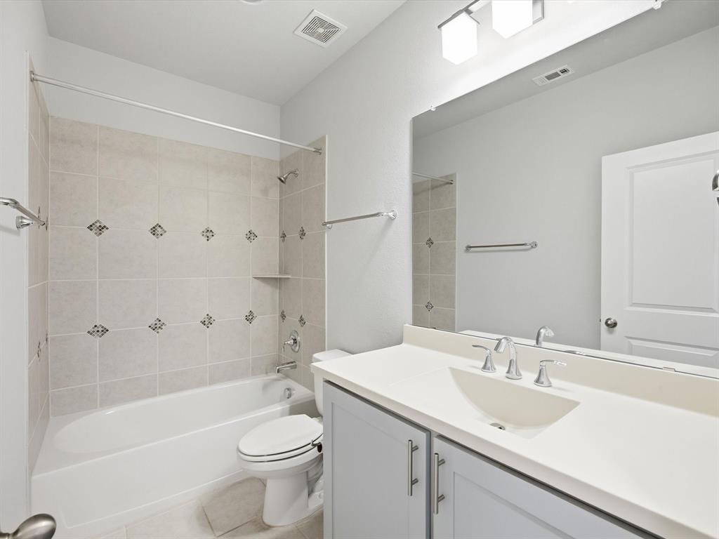 Savoy Lndg - Residential